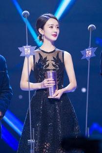 八卦爆料最新赵丽颖新剧,赵丽颖新剧来袭,古装传奇再掀热潮! 第2张 八卦爆料最新赵丽颖新剧,赵丽颖新剧来袭,古装传奇再掀热潮! 第2张